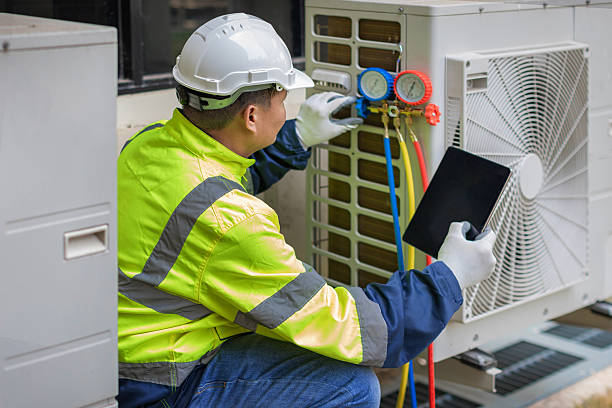Professional Hvac technician working in Fairland, MD